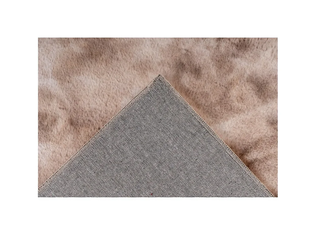 Alfombra 150x80cm, diseño B005O color beige - Confort y elegancia para su interior.