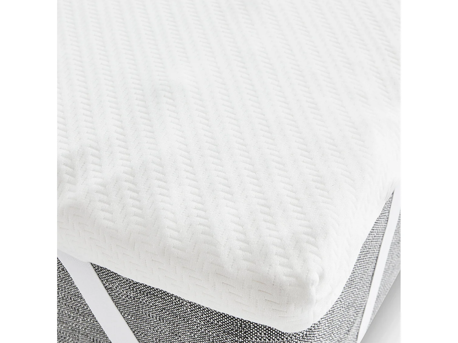Surmatelas de 160 x 200 cm en mousse à mémoire de forme de 7 cm - ESSENTIAL de PIKOLIN