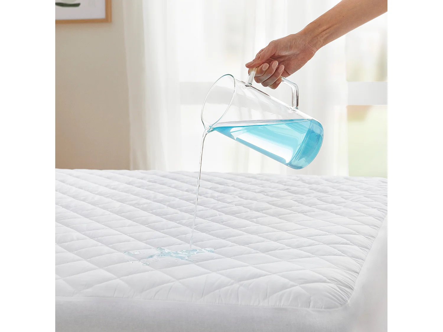 Protège-matelas hypoallergénique avec rembourrage anti-fluide