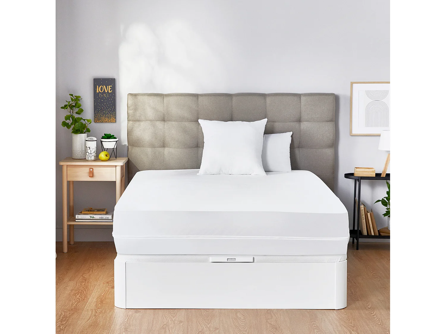 Couverture matelas hypoallergénique et liquides