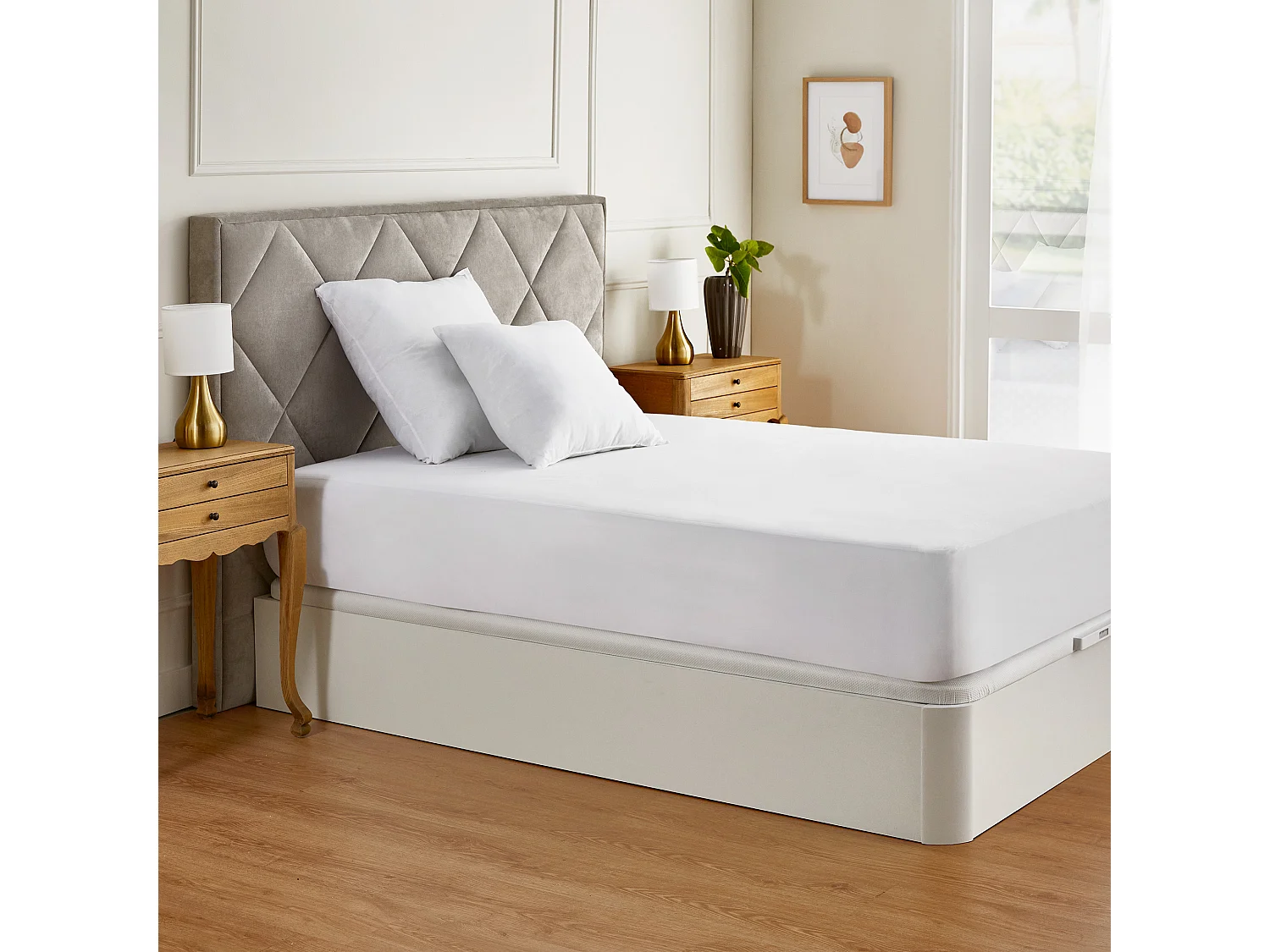 Protège-matelas antiallergique, antifluide et extra doux