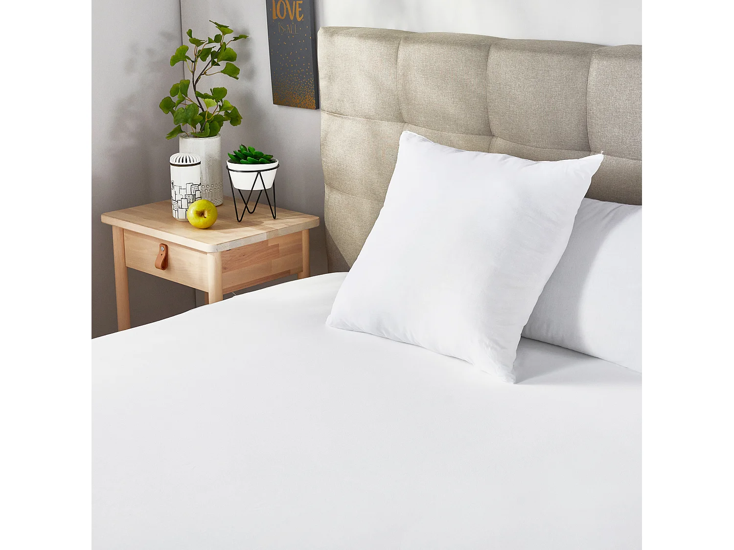 Couverture matelas hypoallergénique et liquides