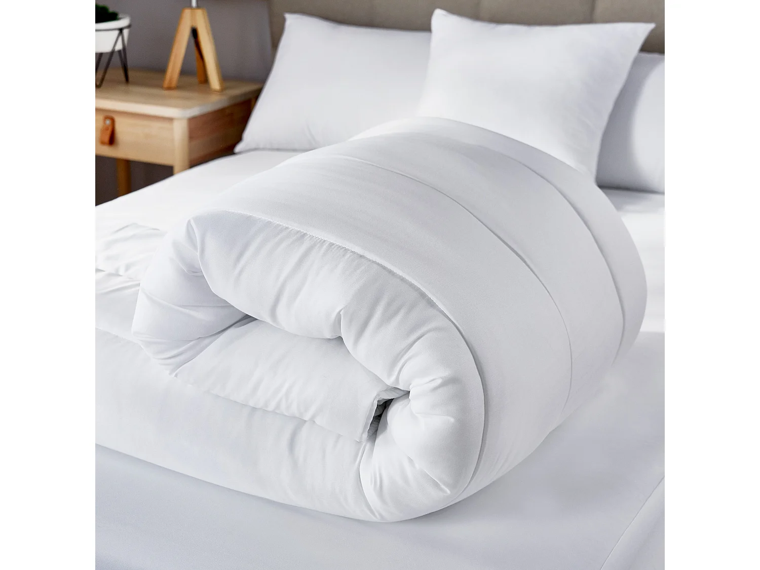 Couette microfibre antiallergique 300gr extra douce