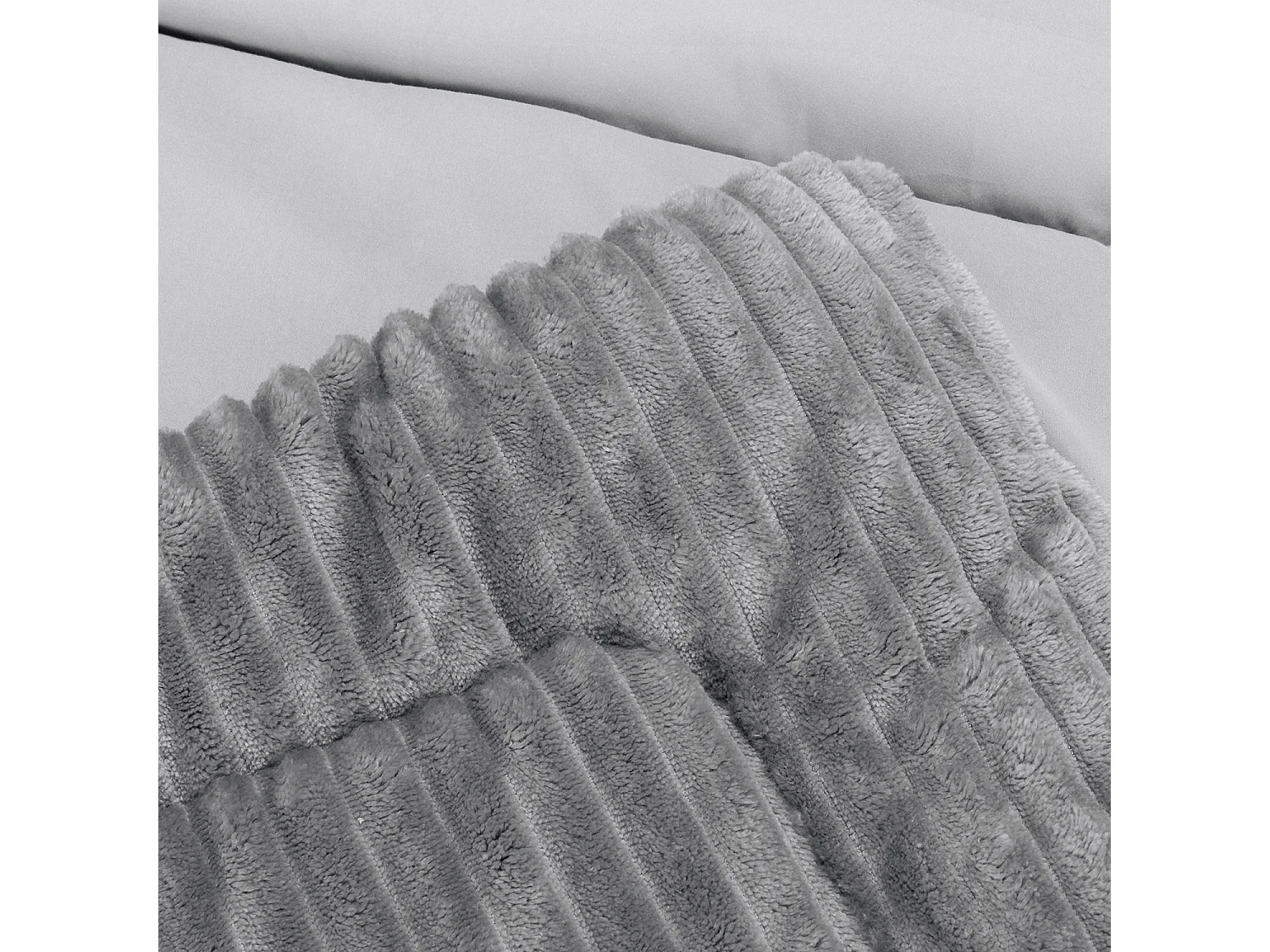 Couette Fibre Velvet 500gr Stripes Gris