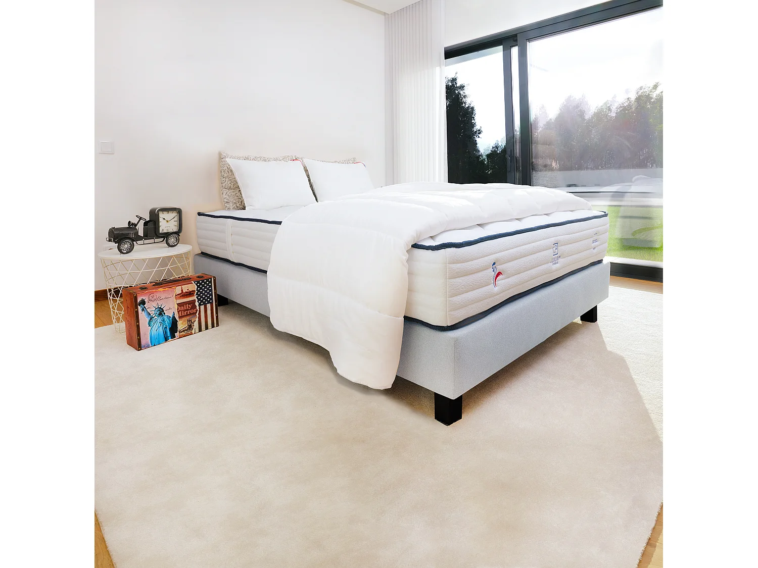 Ensemble Matelas 140x200 cm, Patriote, 27 cm + sommier gris + 2 oreillers + couette