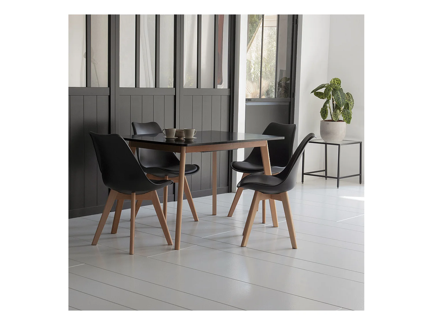 Ensemble table extensible 120/160cm HELGA et 4 chaises NORA noir - HAPPY GARDEN