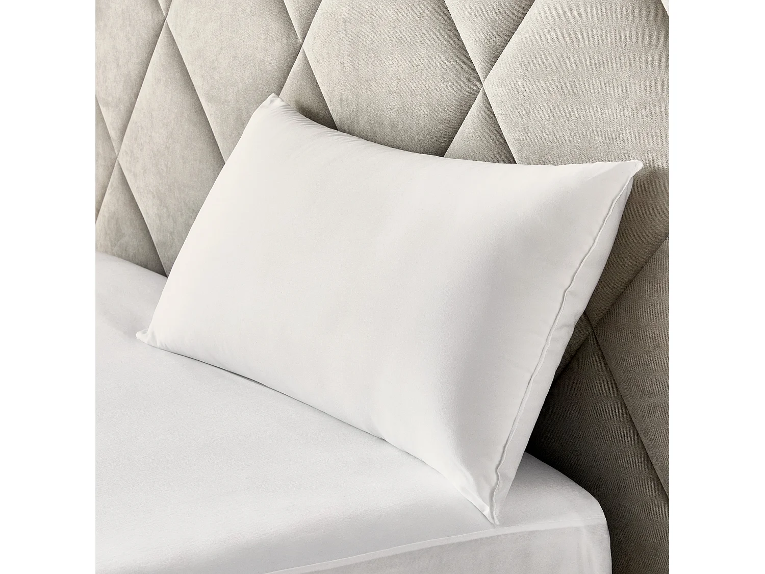 Oreiller en fibres respirante et antibactérienne