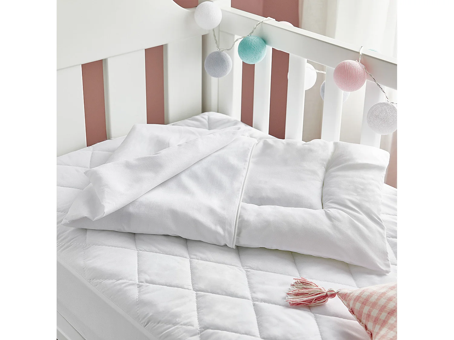 Anti-huisstofmijt kussen voor kinderen, 100% katoenen afneembare hoes.