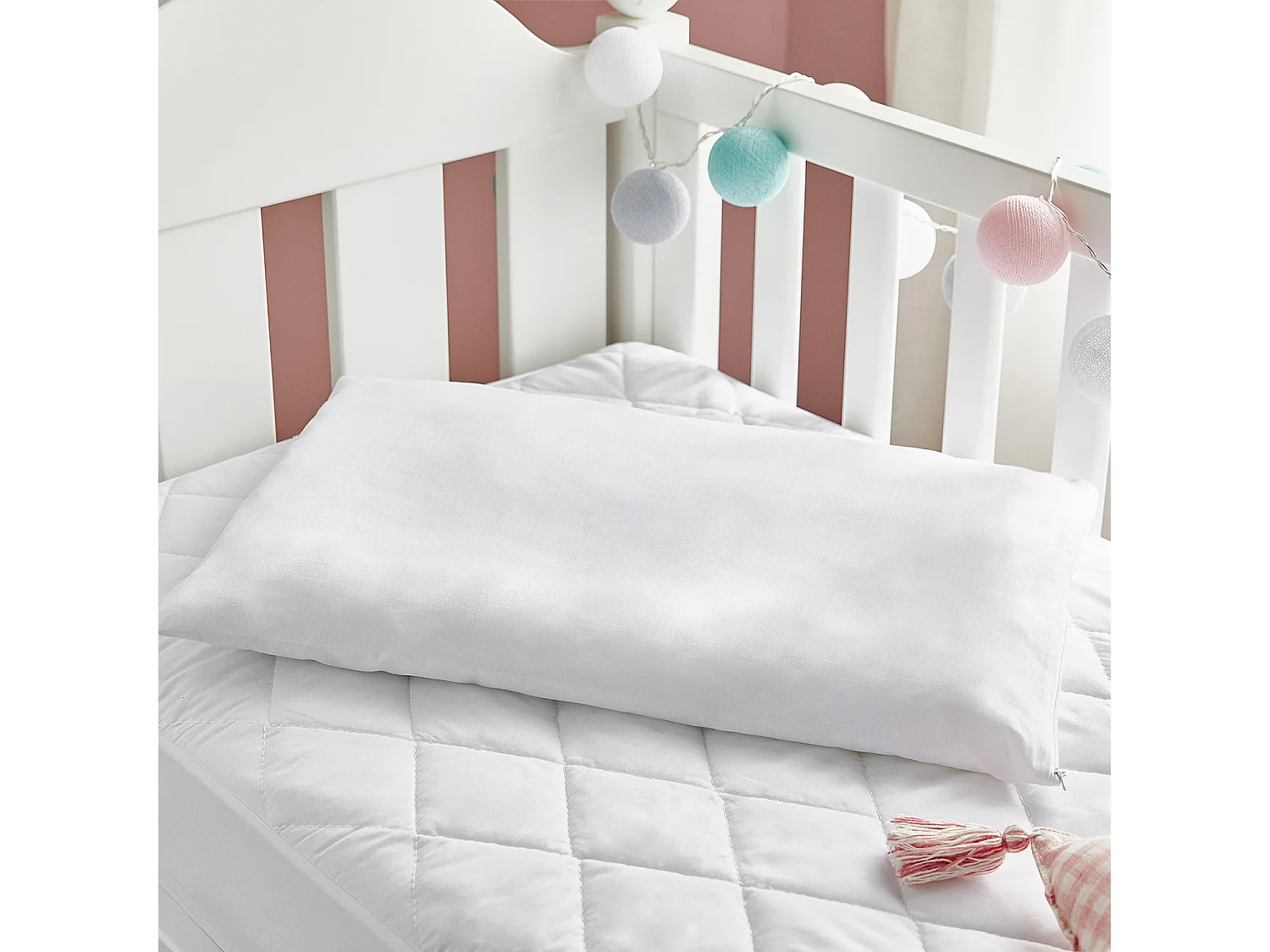 Anti-huisstofmijt kussen voor kinderen, 100% katoenen afneembare hoes.