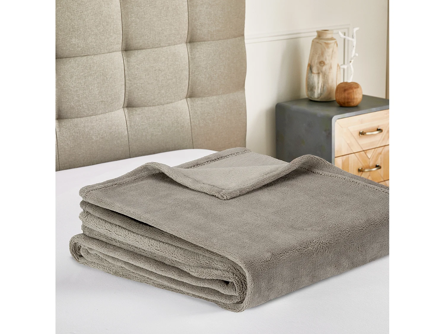 Plaid in velluto tinta unita Marrone