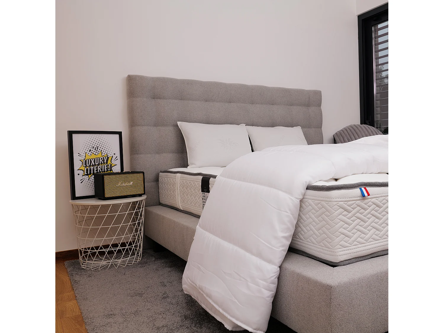 Tête de lit VERSAILLES 160x122, gris, Gamme Prestige Hôtel, capitonnée