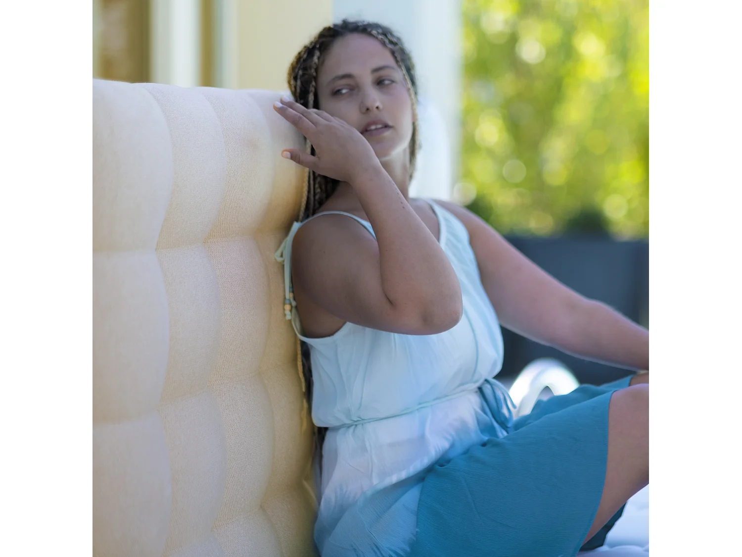 Tête de lit VERSAILLES 90x105, beige, Gamme Prestige Hôtel, capitonnée