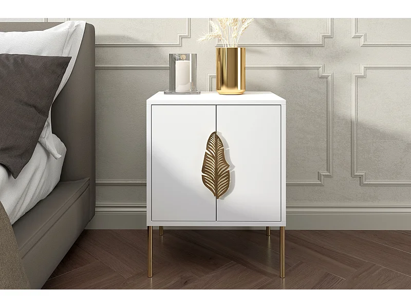 Table de chevet MERLIN blanche avec accessoires or / 54 cm