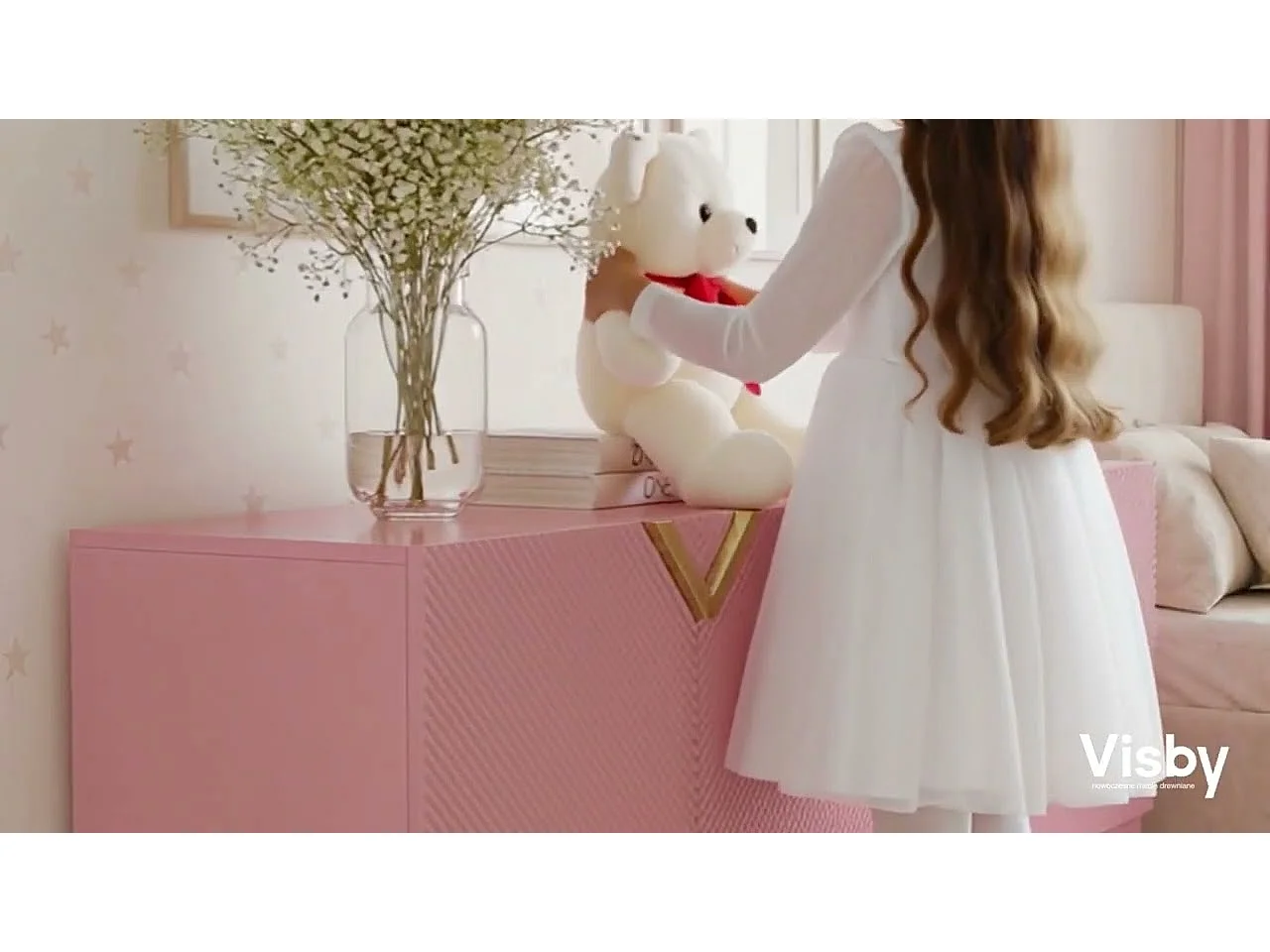 Sideboard Demi long, pink-gold, mit gefrästen fronten, massive buche