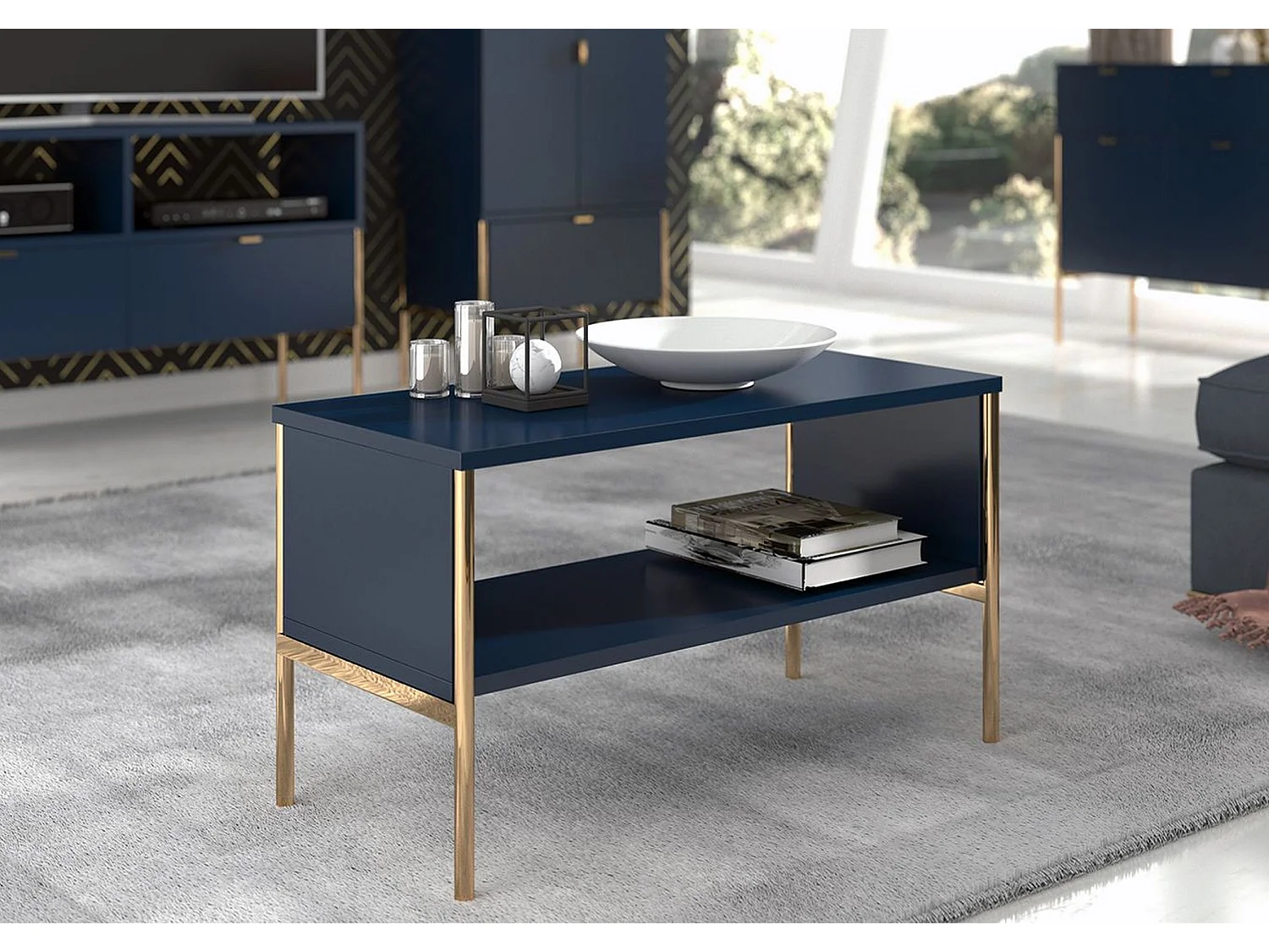 Table basse élégante bleu marine POLKA sur pieds dorés / 80 x 37 cm