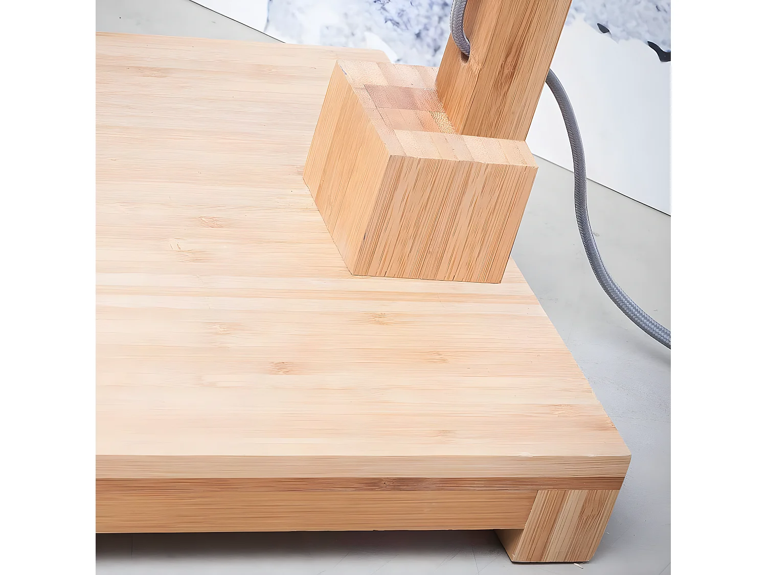 Bambú del Himalaya y lámpara de lino