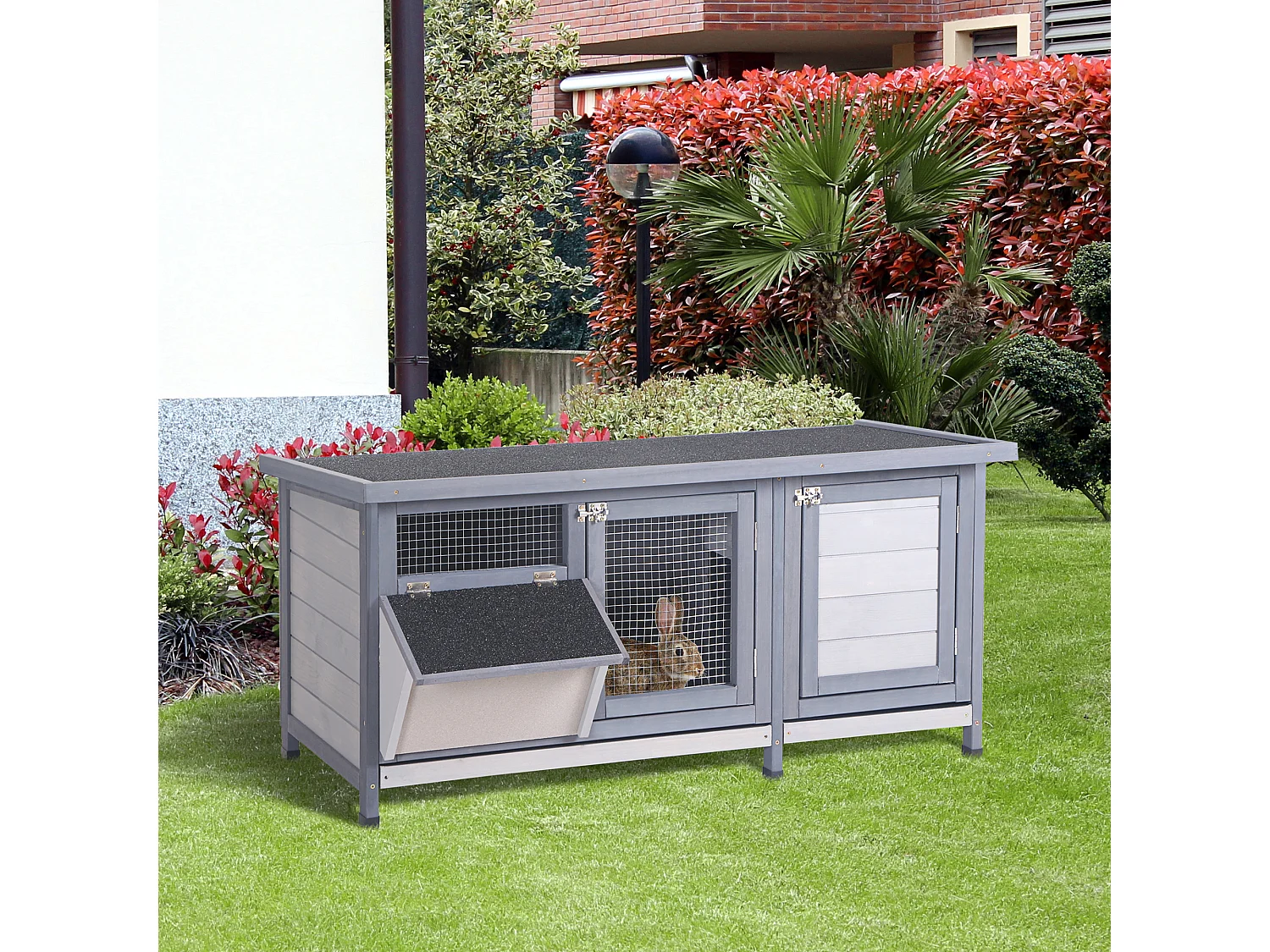 Clapier sur pieds - cage à lapin - 2 plateaux coulissants à excrément, 2 portes verrouillables, toit bitumé ouvrant, râtelier à foin - bois sapin gris