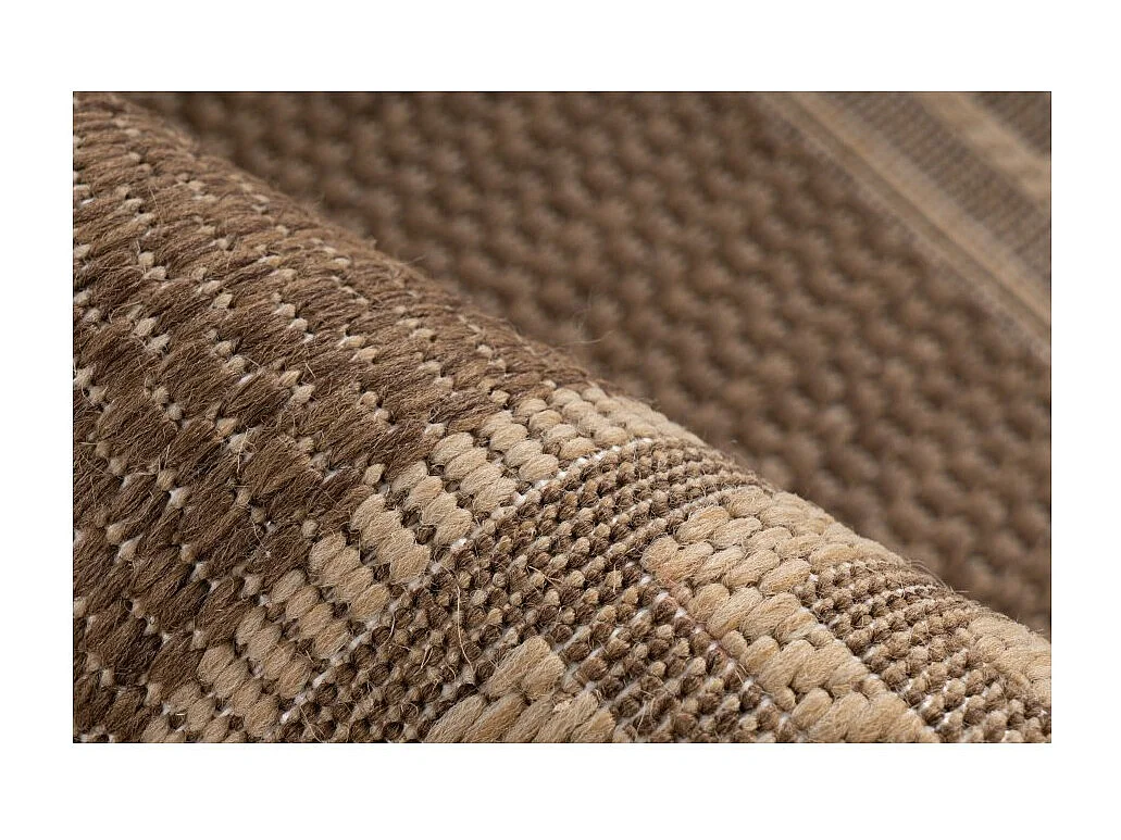 Tapis 170x120cm, design F205A coloris café - Confort et élégance pour votre intérieur