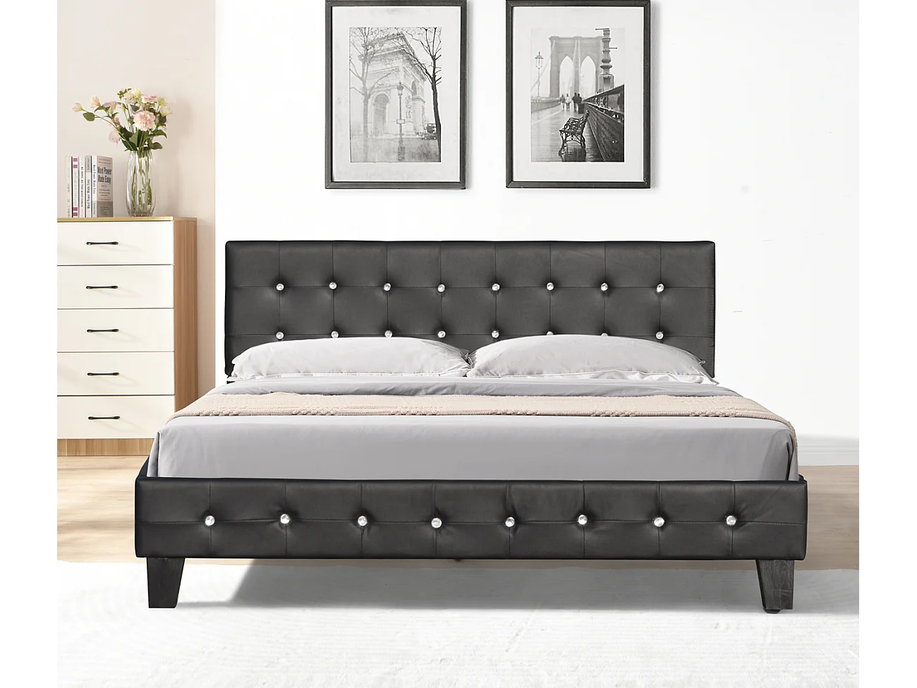 Lit 160x200 cm avec tête de lit capitonnée noire, sommier 13 lattes, facile à monter
