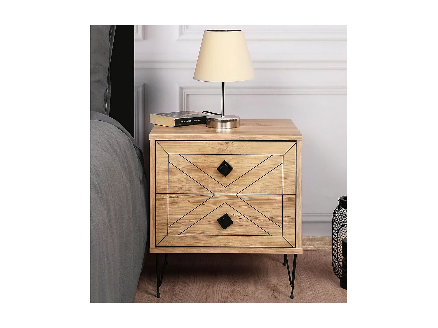 Mesilla de noche Kailua 376, Pino, Número de cajones: 2.00, 55x50x40cm