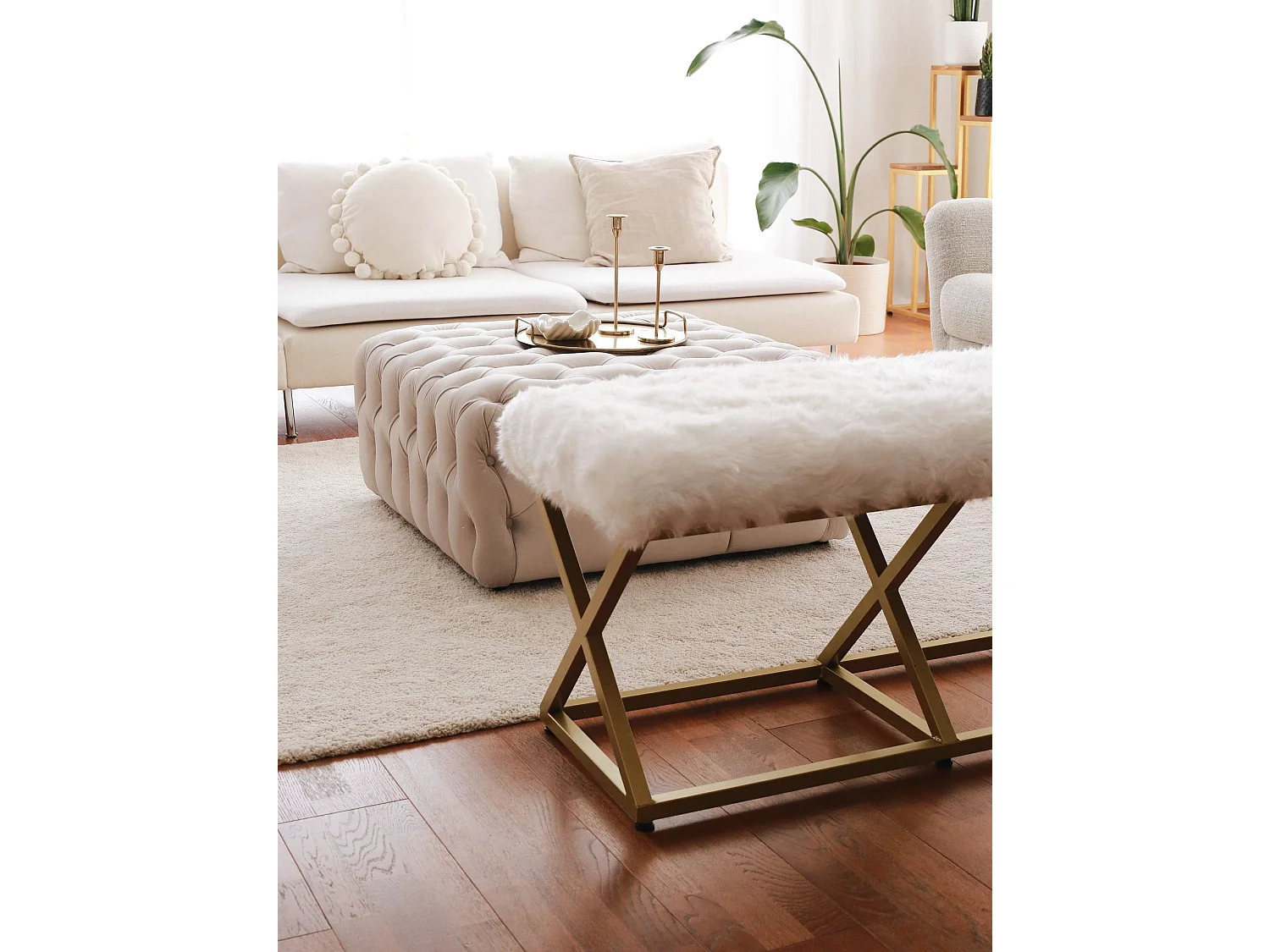 banquette style industriel Lemed L100cm Métal Or et Tissu peluche Blanc