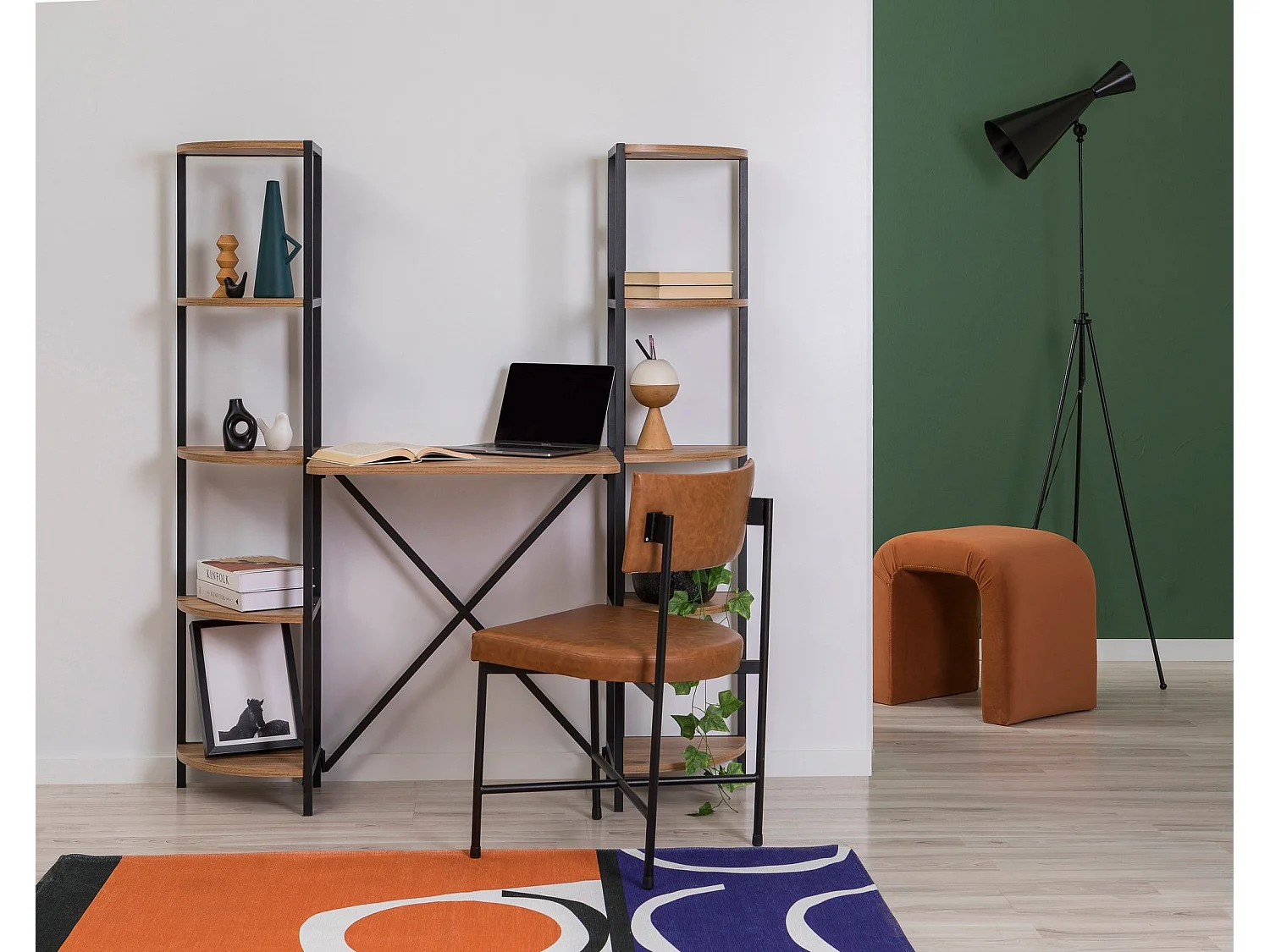 Bureau style industriel avec étagère Injari L139cm Bois clair et Métal Noir