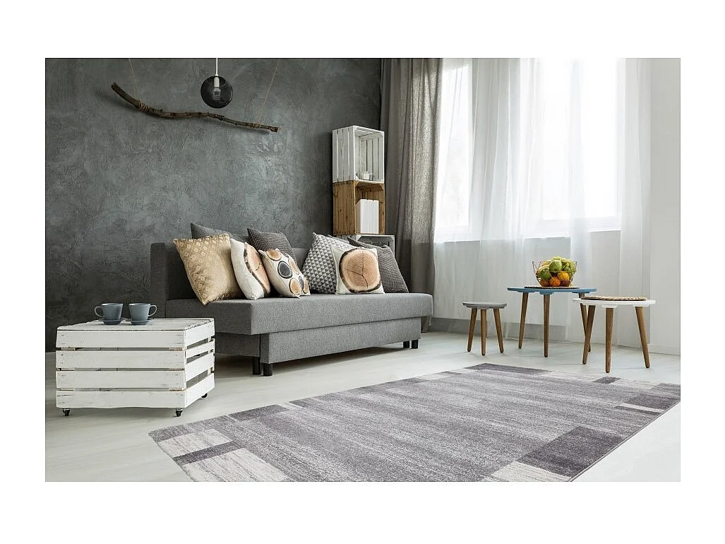 Tapete 150x80cm, design F005G na cor prata - Conforto e elegância para o seu interior.