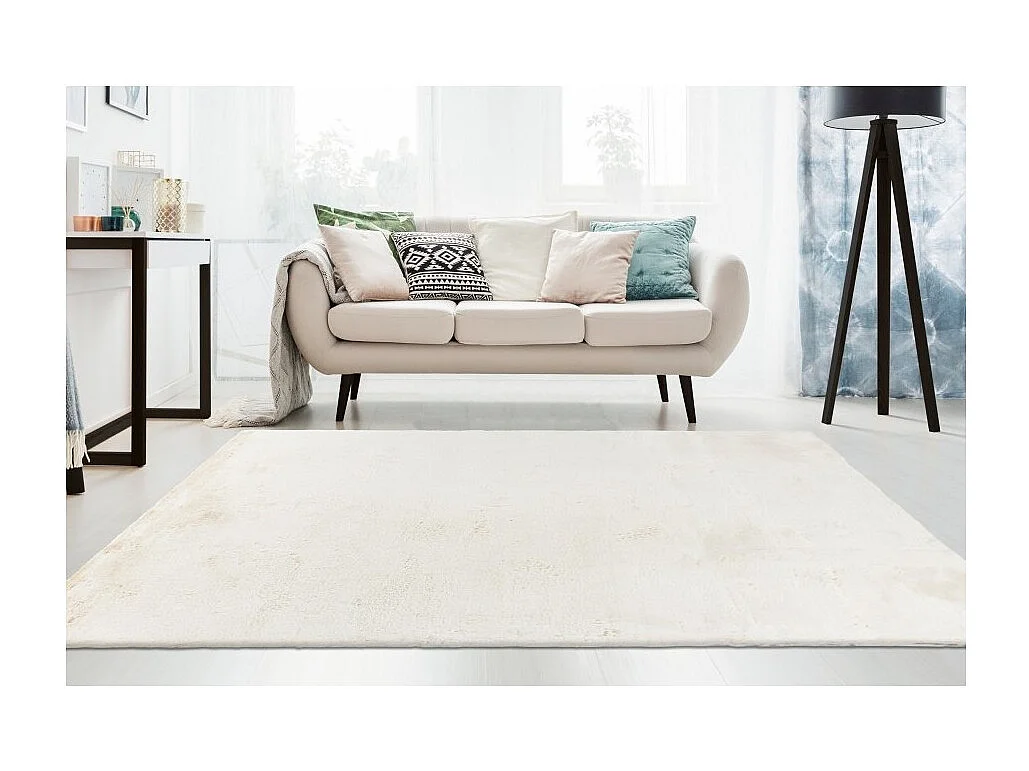 Teppich 290x200cm, Design E005N in Cremefarbe - Komfort und Eleganz für Ihr Interieur