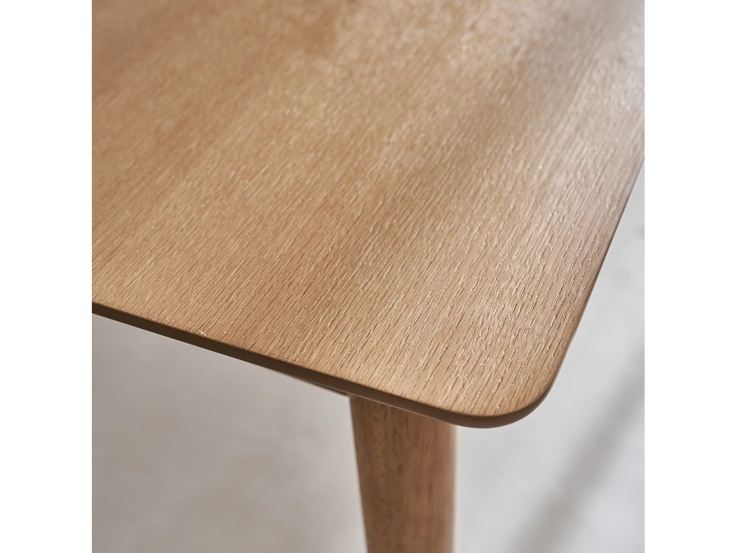 Mesa de comedor rectangular extensible de 6-8 plazas natural