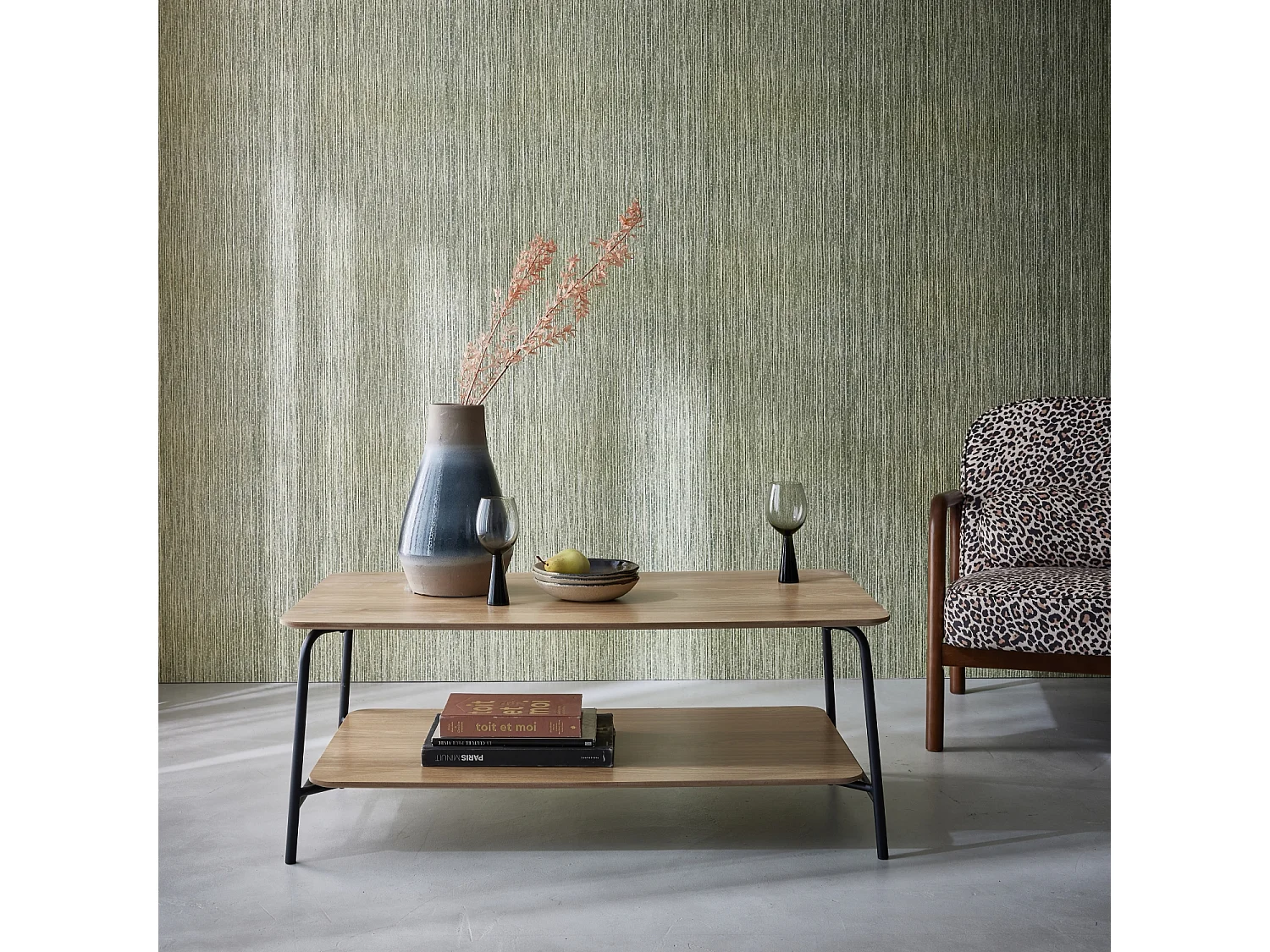 Table basse vintage effet table d'école en décor bois et métal noir avec 1 étagère