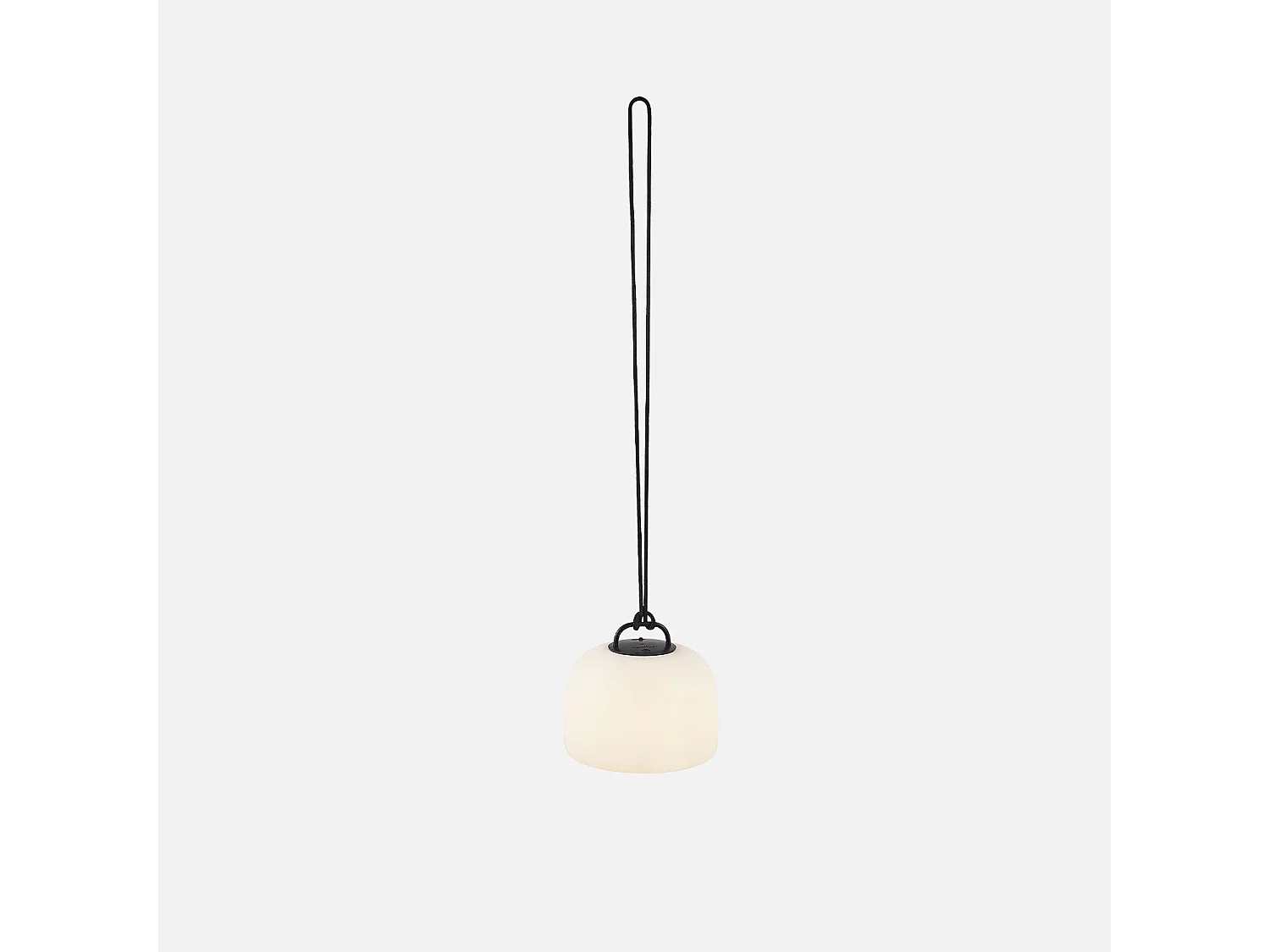 Lampe extérieure LED 3 en 1 – TRIPADA XL– Lampe extérieure en plastique. Ø36cm rechargeable. à suspendre. avec trépied 1m et corde