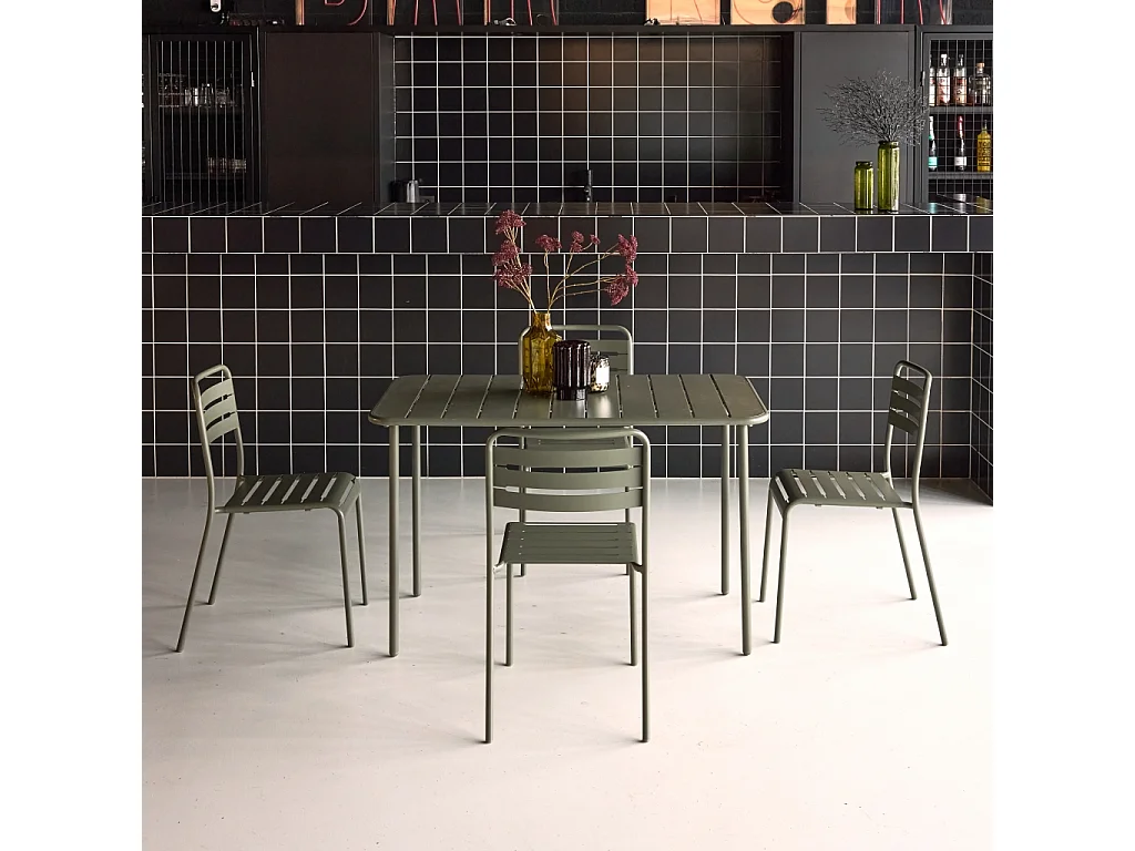 Set tavolo da giardino bistrot in metallo con 4 sedie, verde kaki