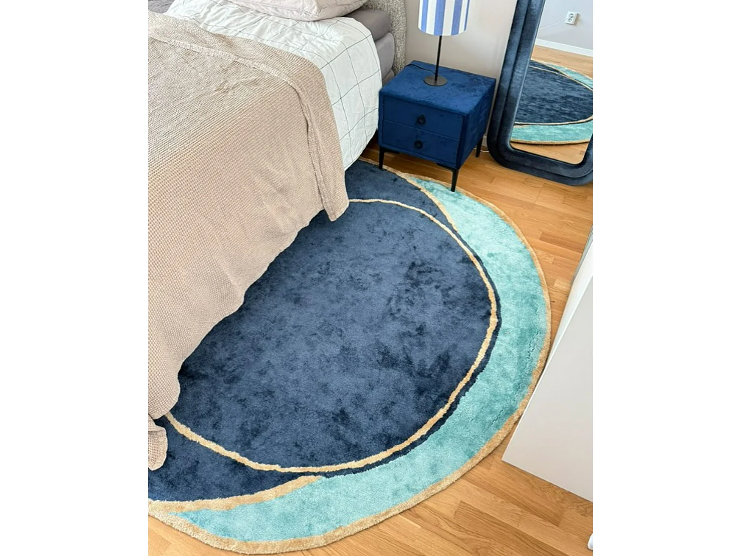 Tapis en viscose 200 x 200 cm bleu marine KANRACH