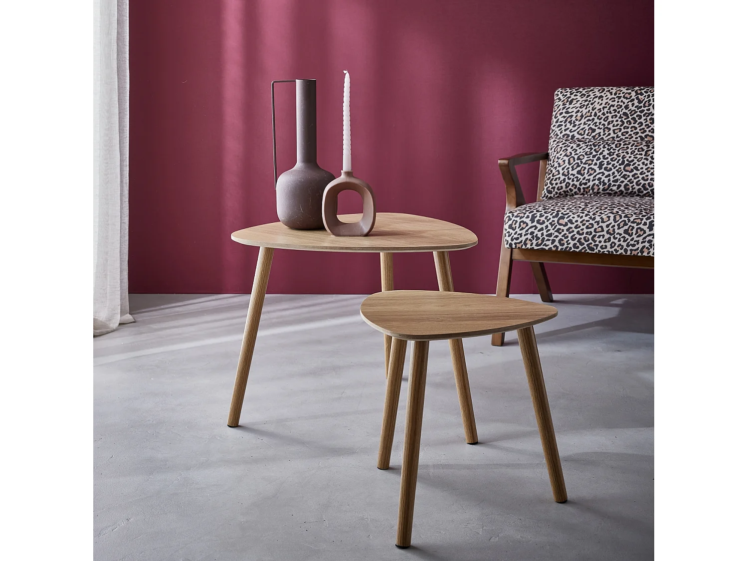 Lot de 2 tables gigognes style scandinave en MDF décor bois coloris naturel
