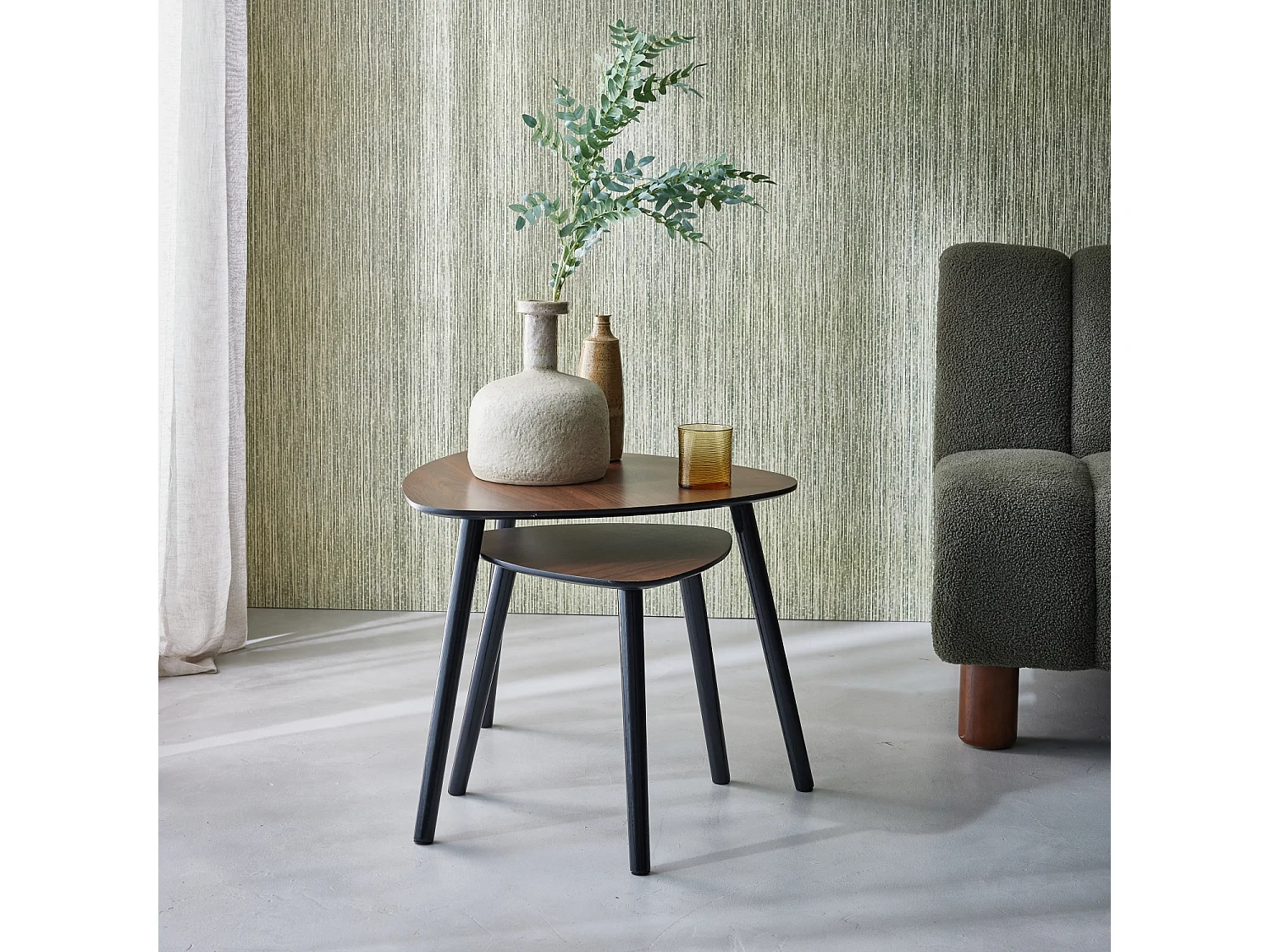 Mesa nido estilo escandinavo, set de 2 nogal