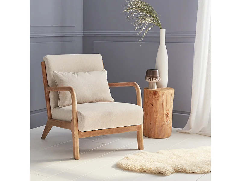 Fauteuil design en bois et tissu. 1 place droit fixe. pieds compas scandinave. structure en bois solide. assise confortable beige