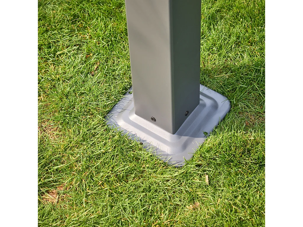 Pergola bioclimatique anthracite. aluminium et acier. 3x4m. lames orientables