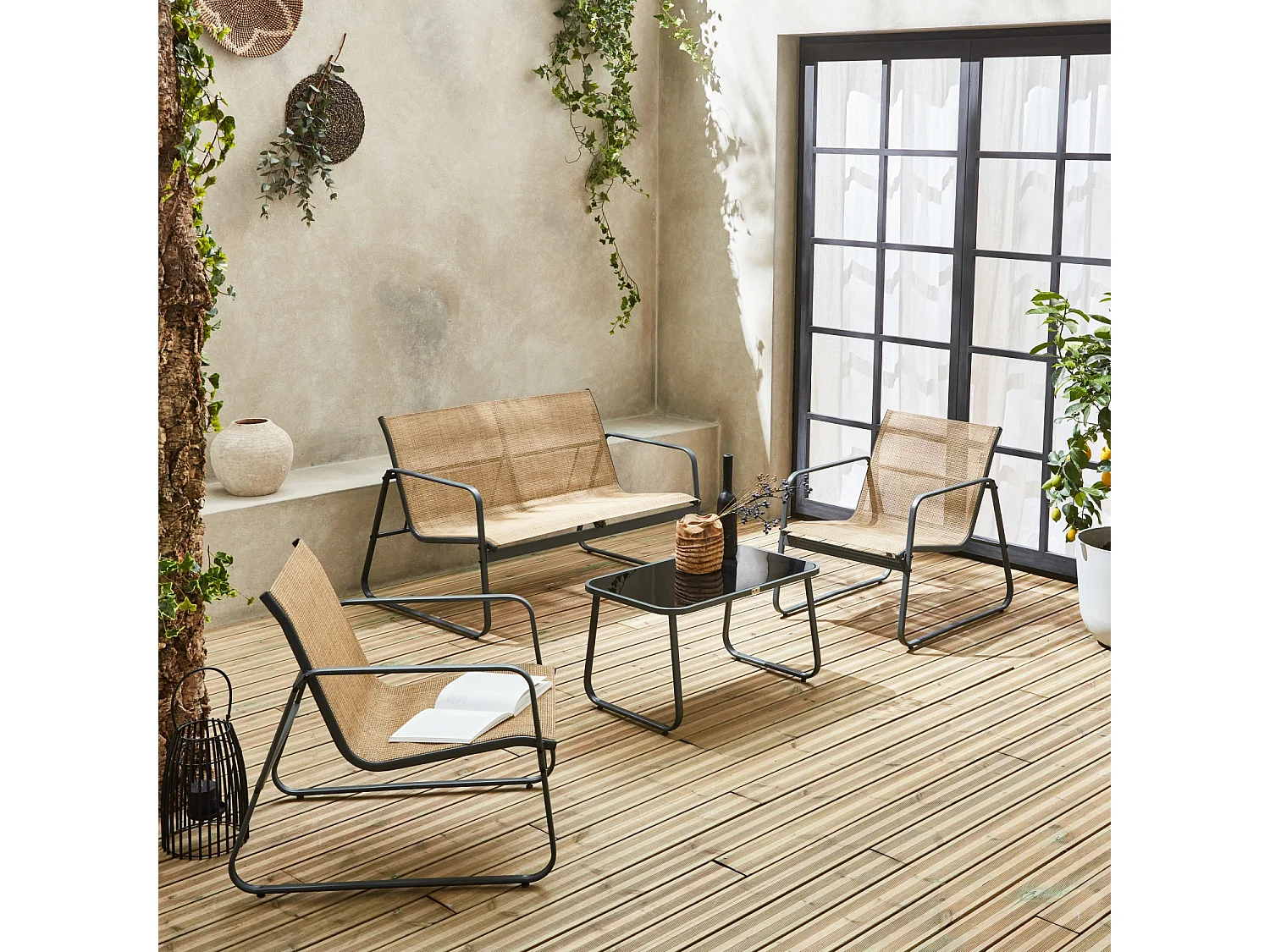 Salon de jardin en métal  et textilène pour 4 personnes. anthracite et naturel. design