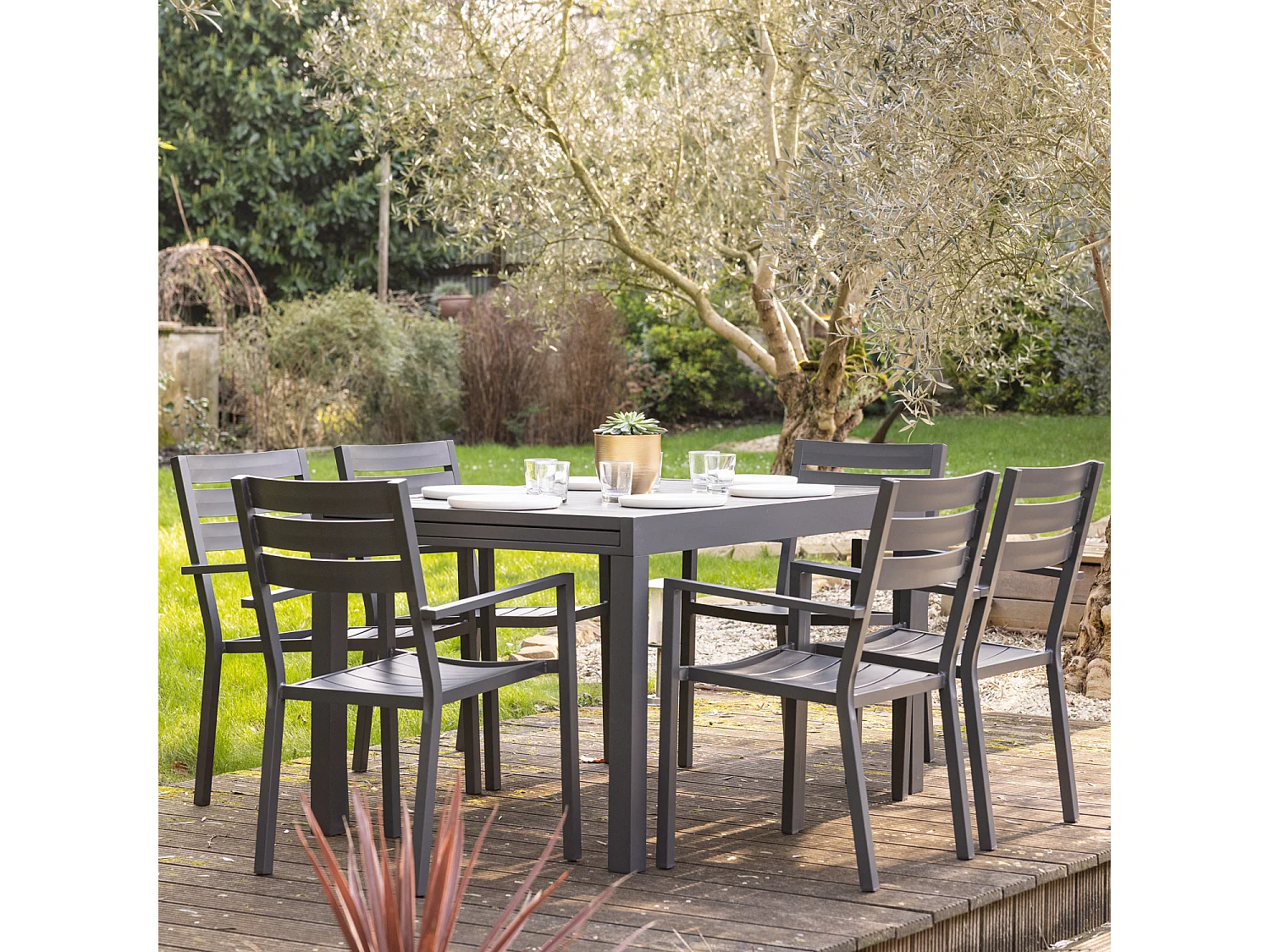 Salon de jardin extensible 10 places de 180/300cm aluminium anthracite VENEZIA - HAPPY GARDEN