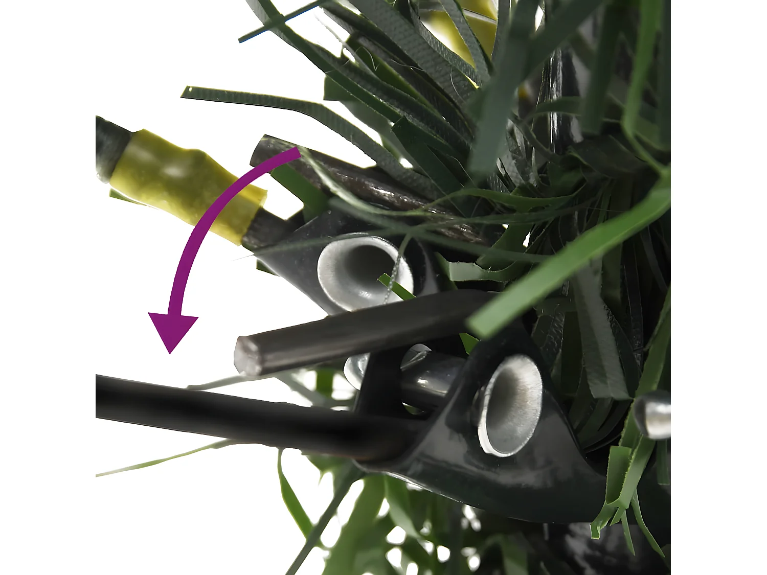 Vorbeleuchteter Weihnachtsbaum und grüne Tannenzapfen, 150 cm, PVC und PE