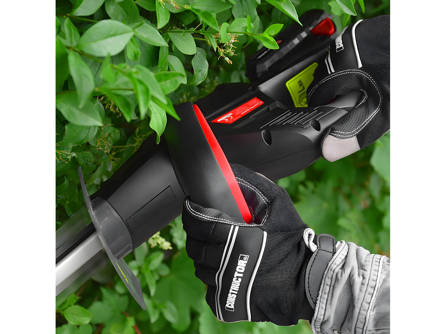 Taille haies rechargeable 20V lithium