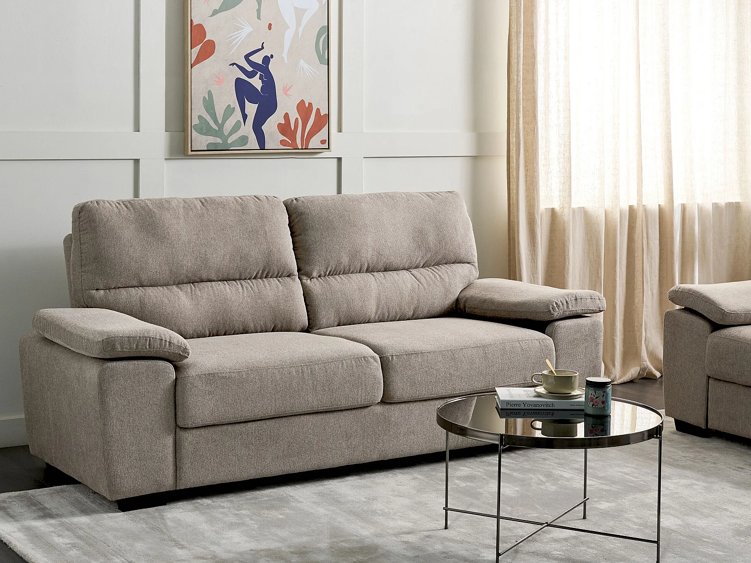 Klassisches 3-Sitzer Sofa Stoffbezug braun mit breiten Armlehnenkissen Vogar