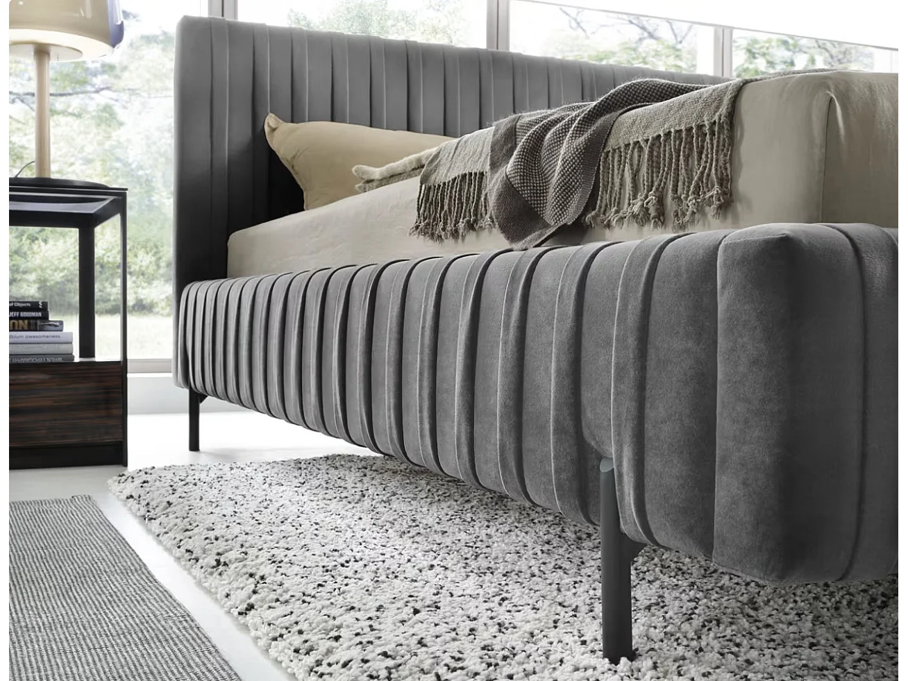 Lit coffre Plika prestige – Design et tissu pour un confort absolu-Couleur Gris foncé-180x200