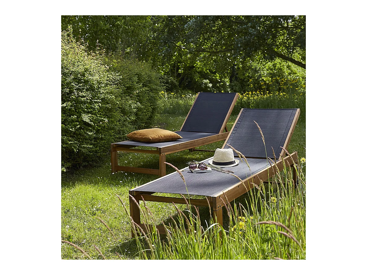 Lot de 2 bains de soleil en acacia massif FSC et textilène noir