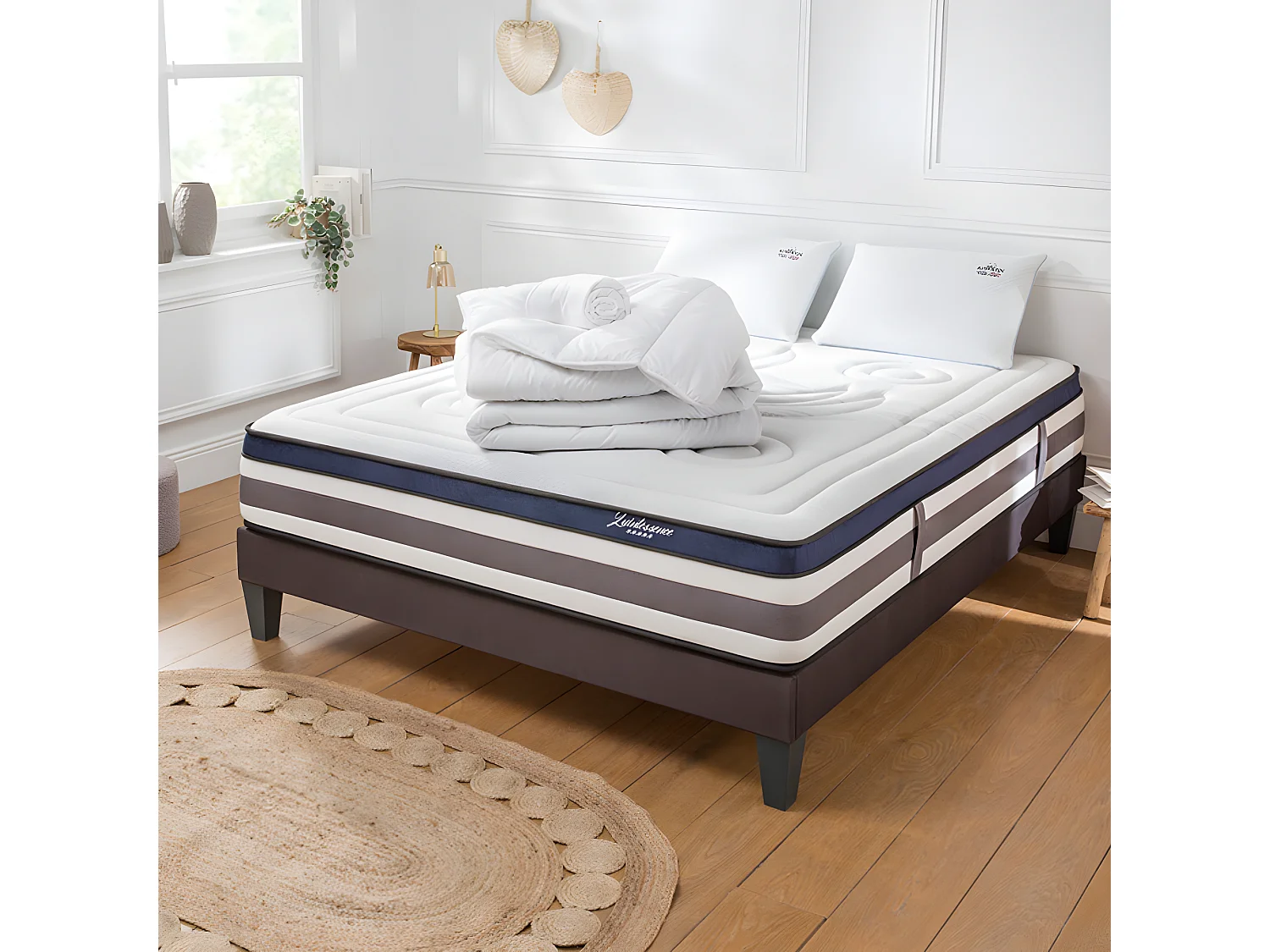 Ensemble Matelas Quintessence Mousse  Accueil Mémoire Cocooning et sommier + accessoires 160x200