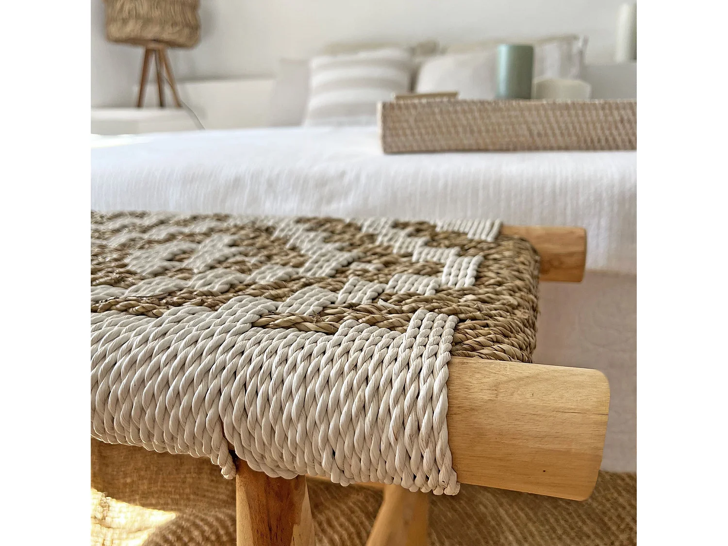 Panca in legno di teak e fibra naturale nei toni del bianco 100 cm