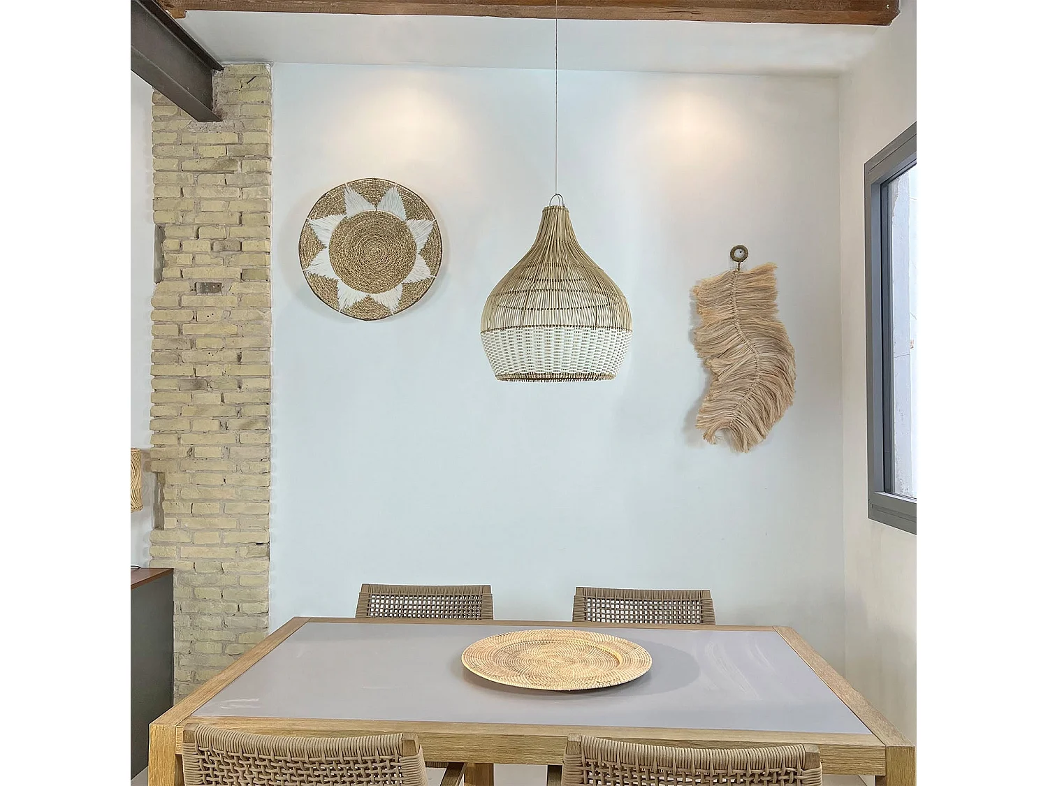 Prato de parede decorativo em fibra natural e algodão branco 60cm