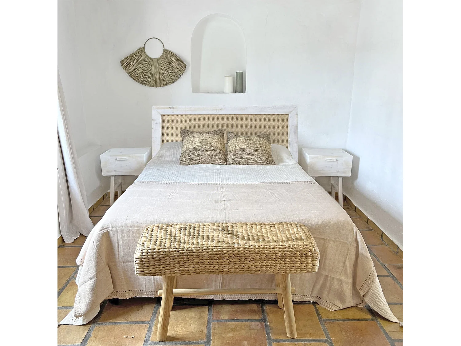 Cabeceira de vime e madeira maciça em branco antigo 140x74cm