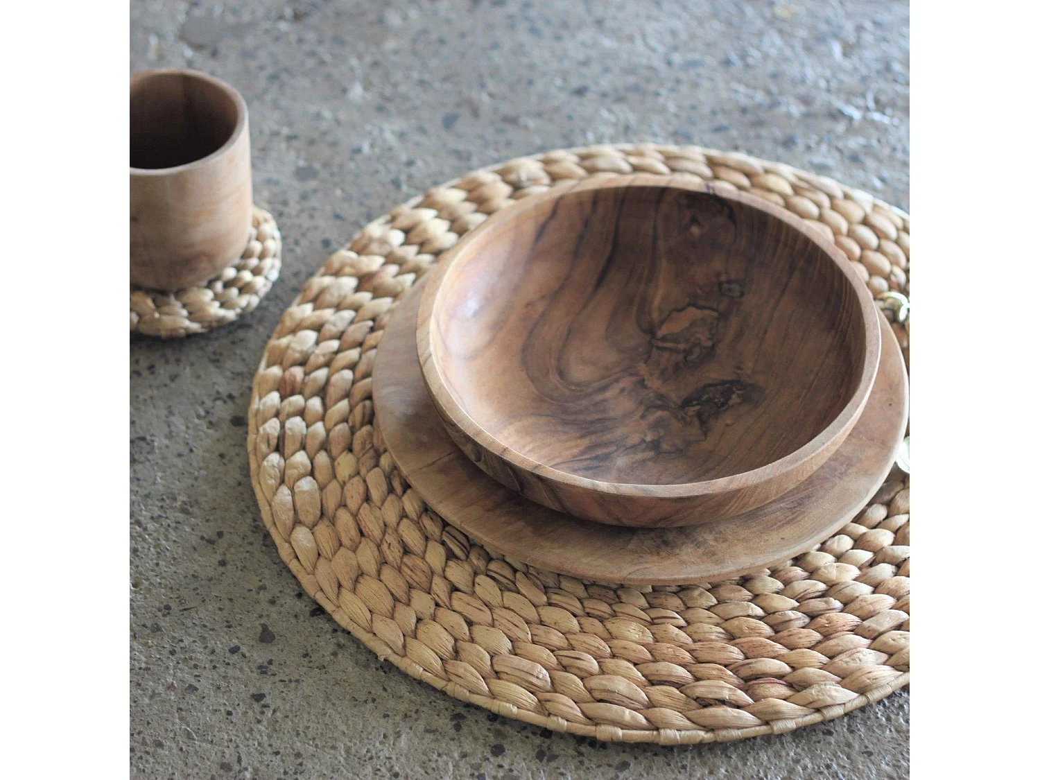 Confezione da 6 sottopiatti rotondi in fibre naturali da 38 cm