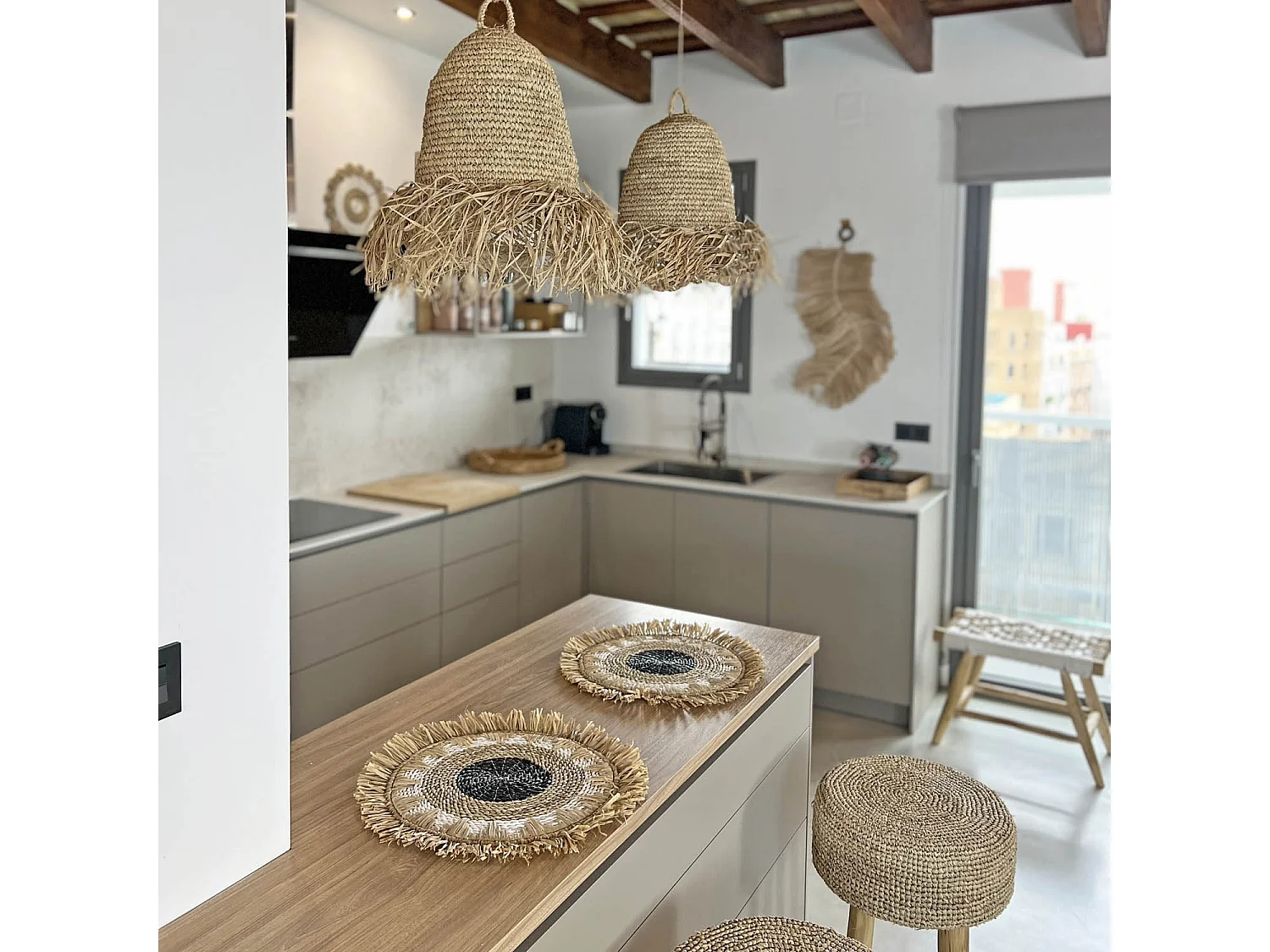 Mantel individual de fibras naturales con flecos 45 cm